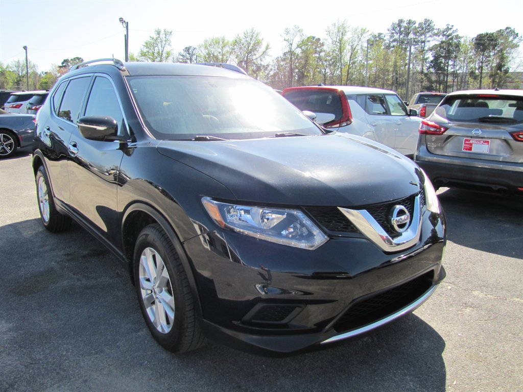 2015 Nissan Rogue - $9,995