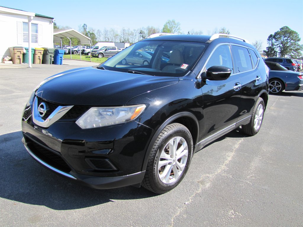 2015 Nissan Rogue - $9,995