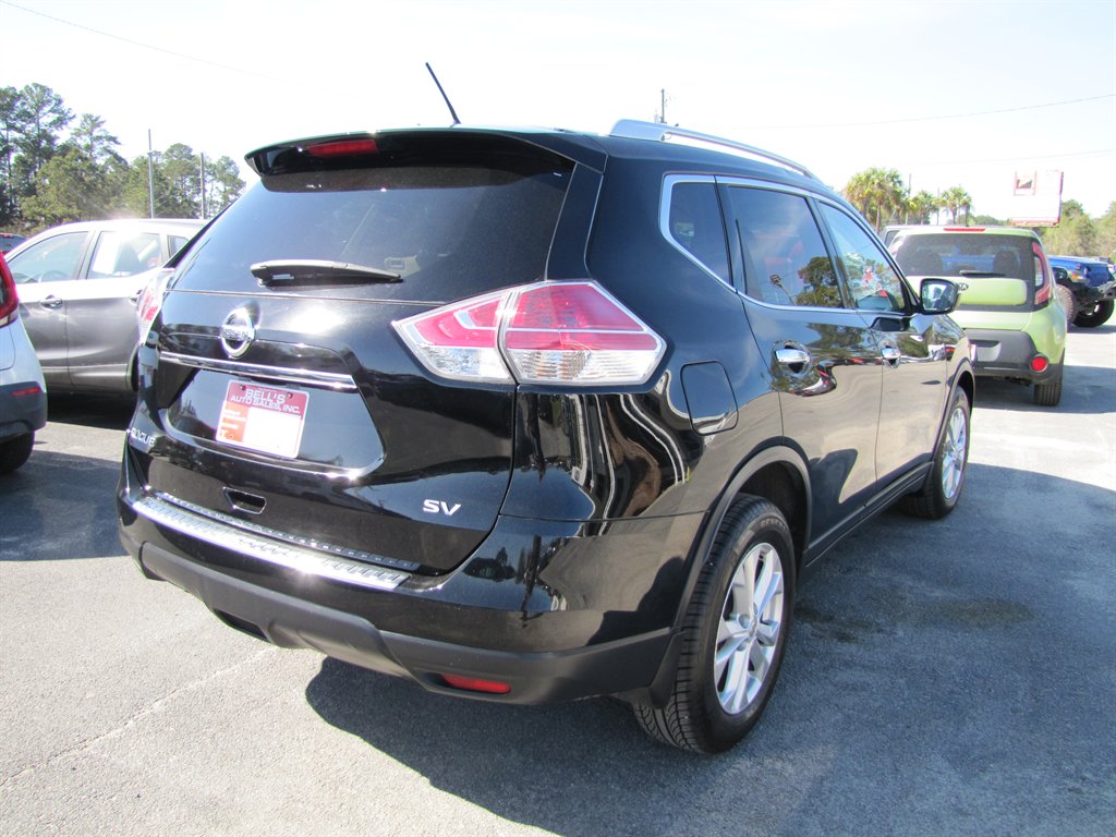 2015 Nissan Rogue - $9,995