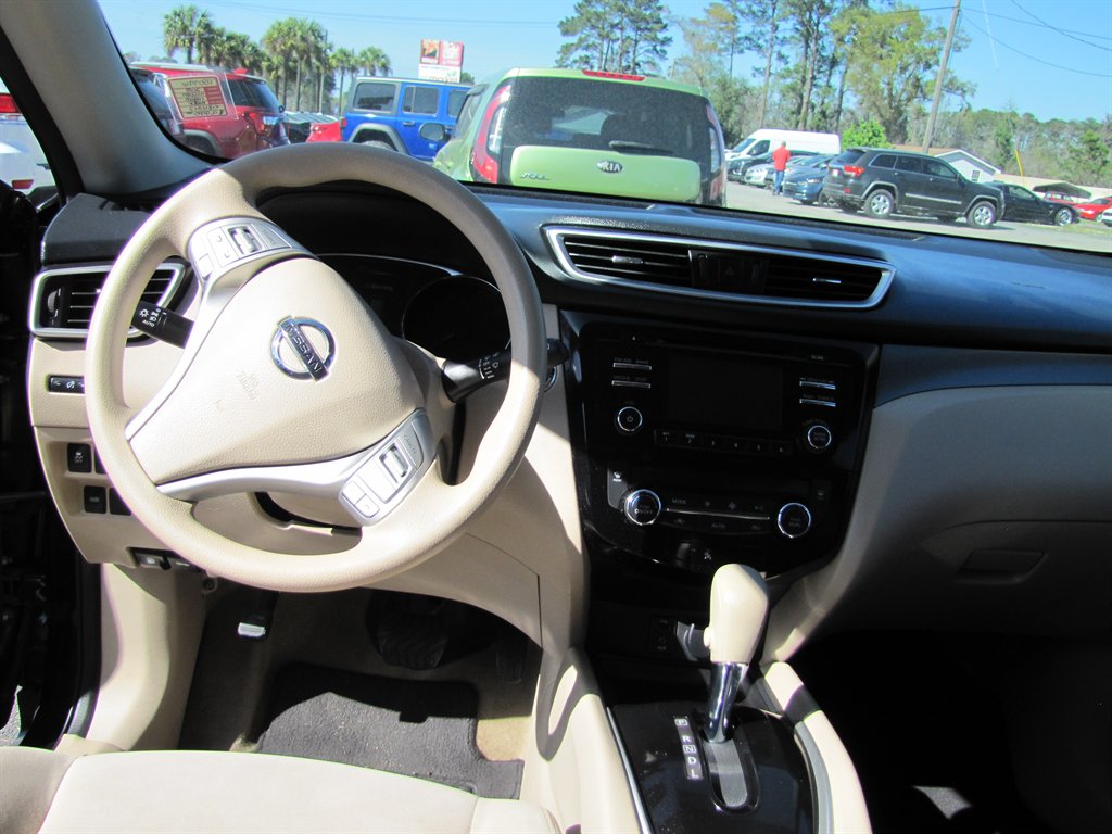 2015 Nissan Rogue - $9,995