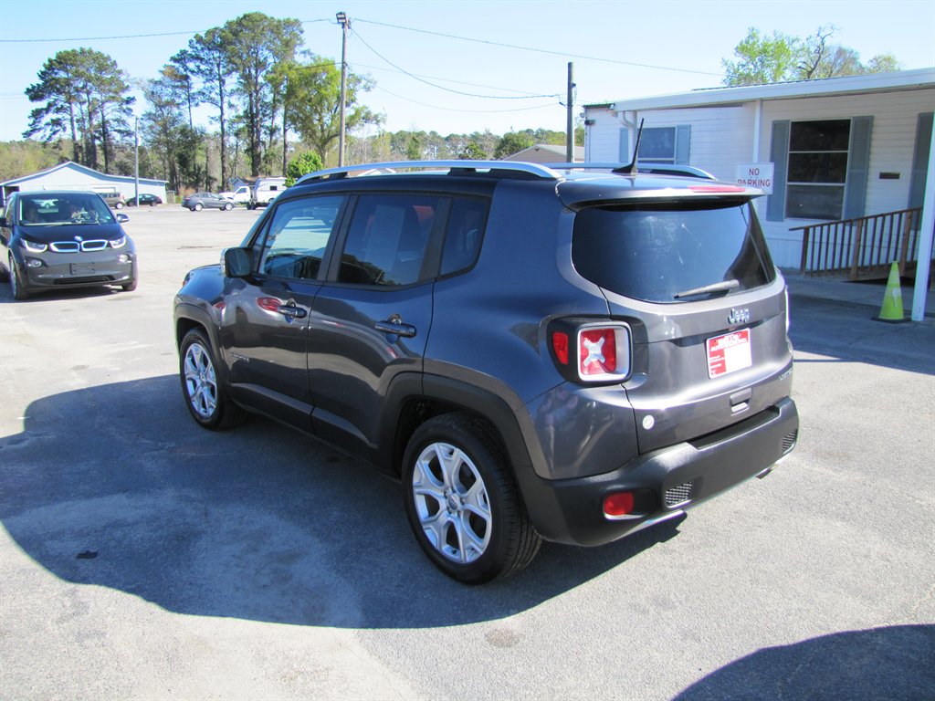 2018 Jeep Renegade - $11,995