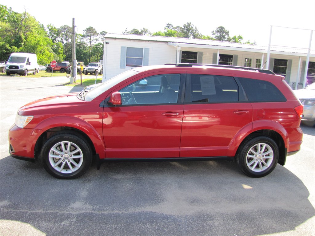 2016 Dodge Journey - $8,495
