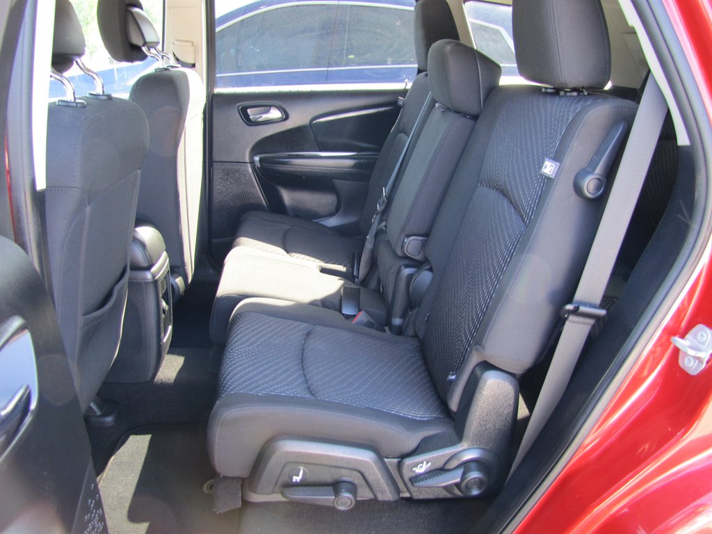 2016 Dodge Journey - $8,495