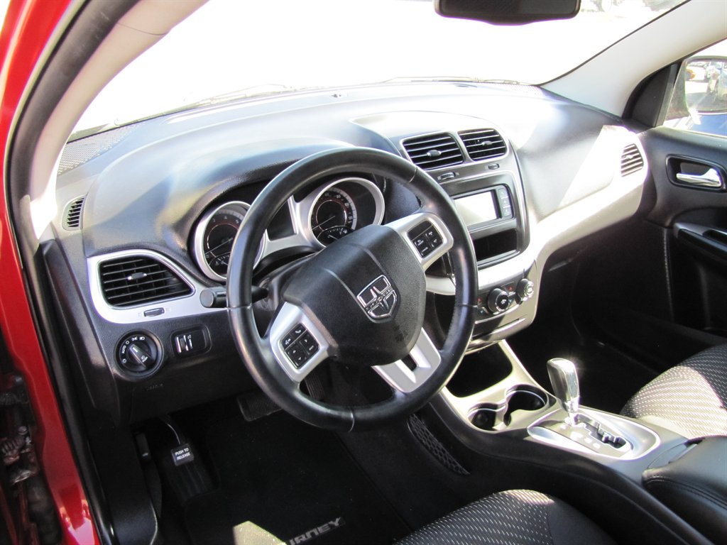 2016 Dodge Journey - $8,495