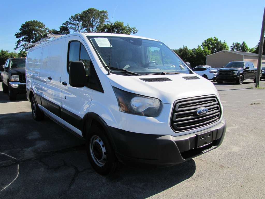 2017 Ford Transit - $14,995