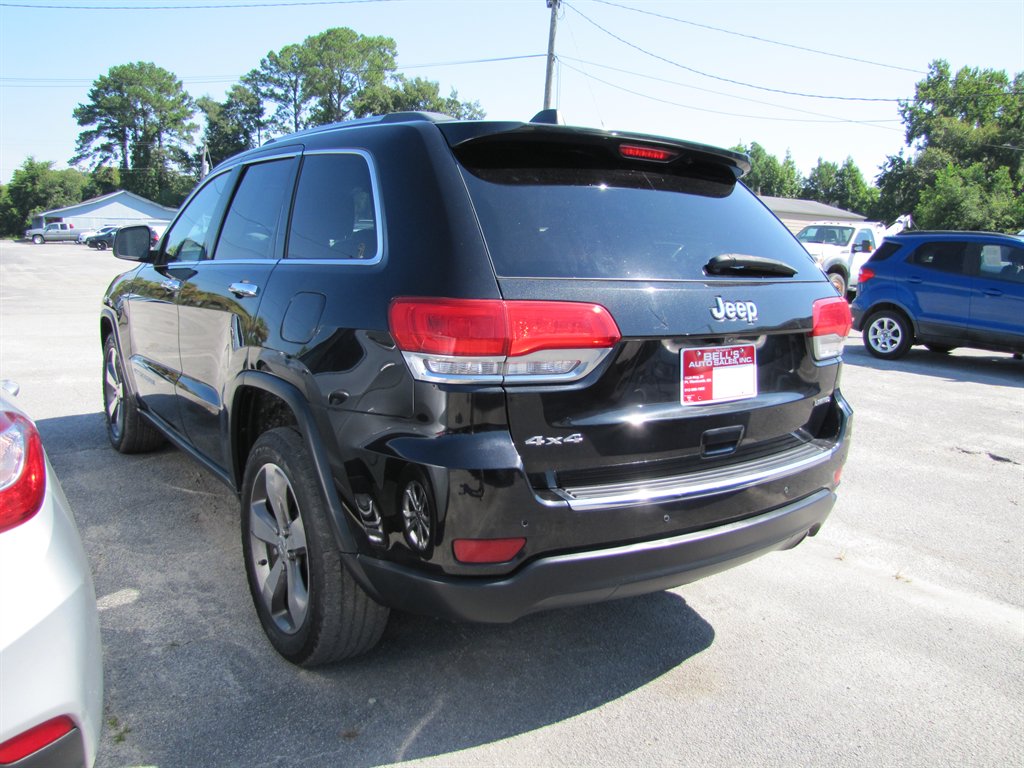 2015 Jeep Cherokee - $11,995