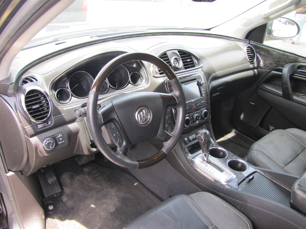 2014 Buick Enclave - $8,995