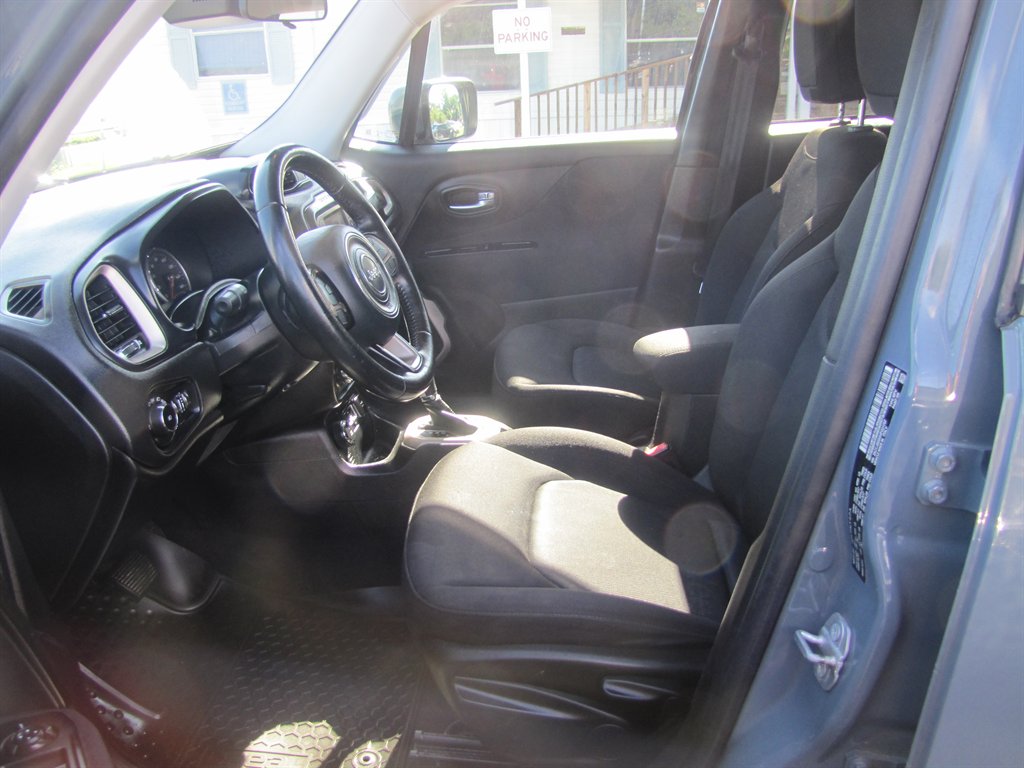 2017 Jeep Renegade - $10,495