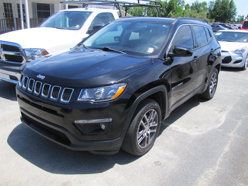 2018 Jeep Compass - $11,995
