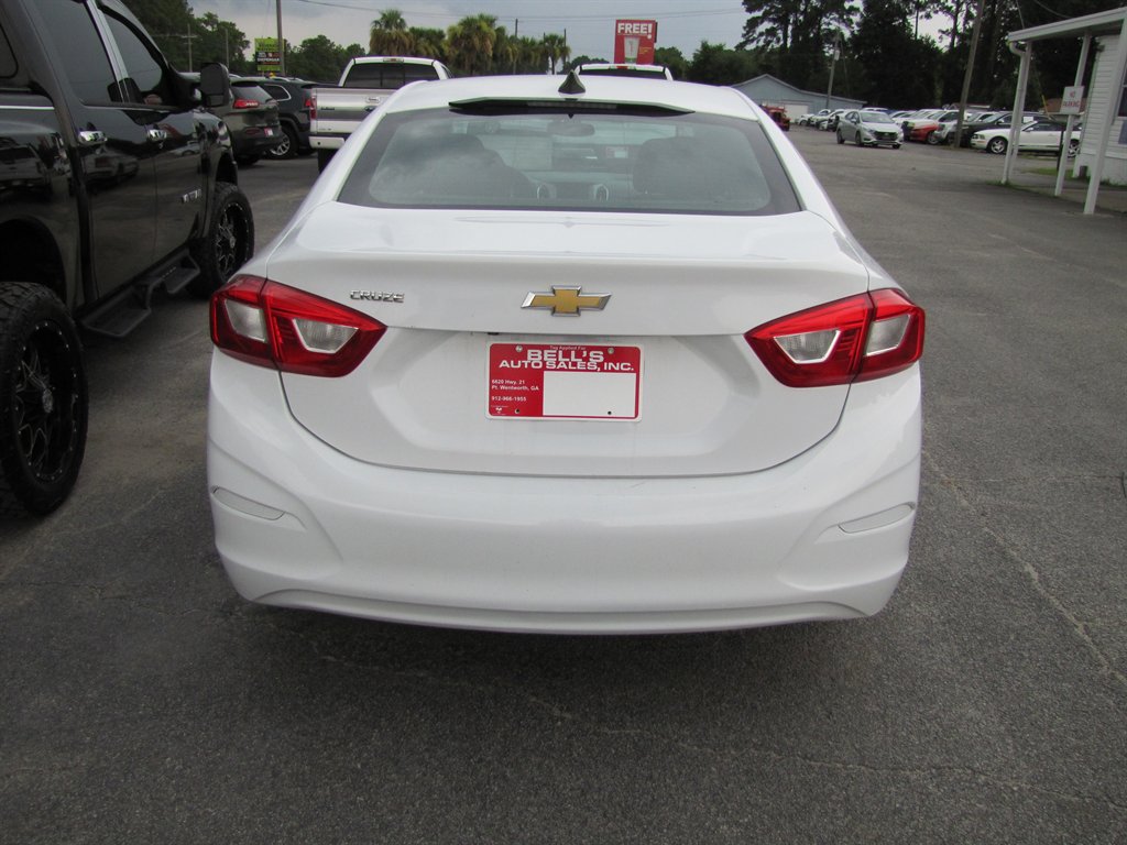 2016 Chevrolet Cruze - $7,995