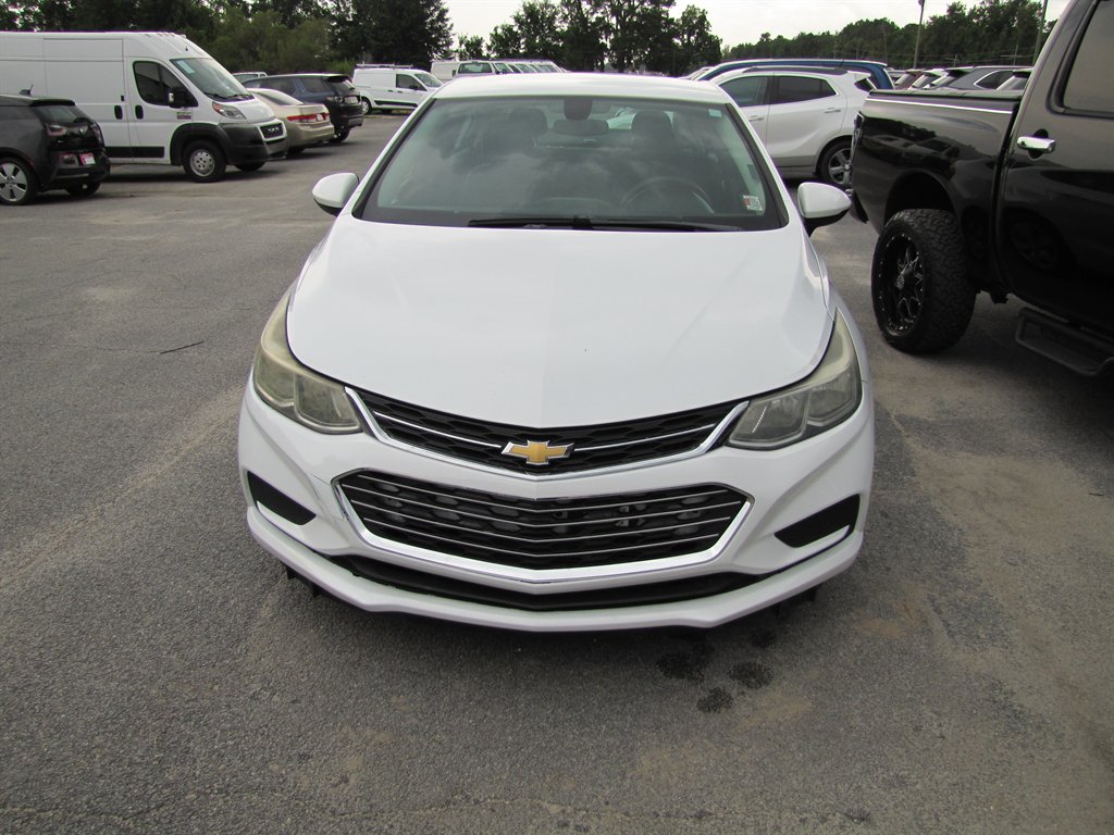 2016 Chevrolet Cruze - $7,995