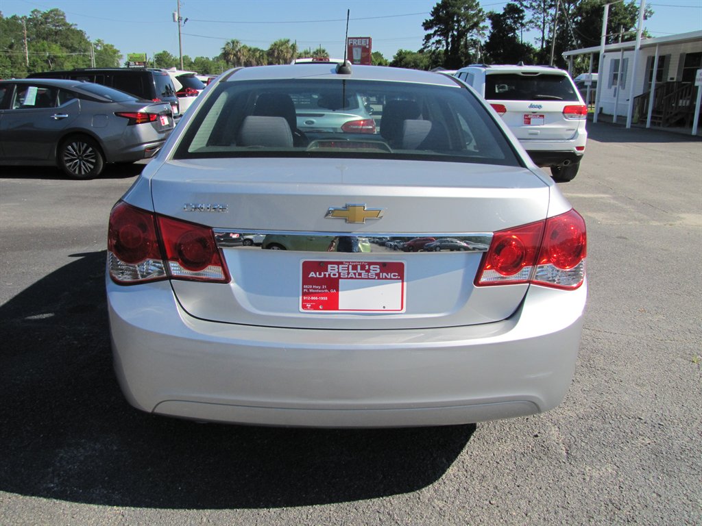 2016 Chevrolet Cruze - $8,995