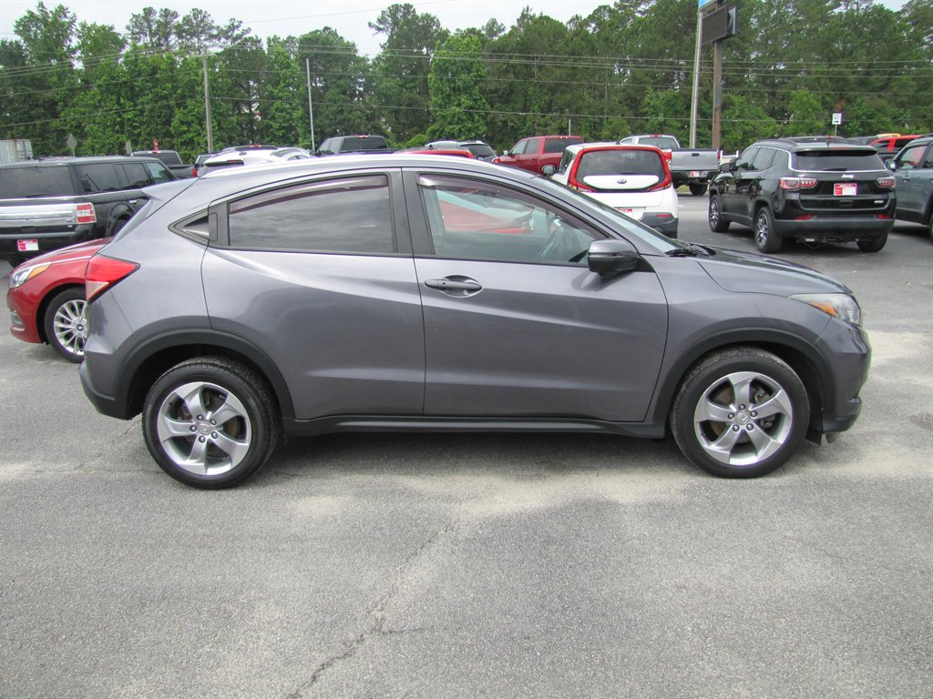 2017 Honda HR-V - $16,995