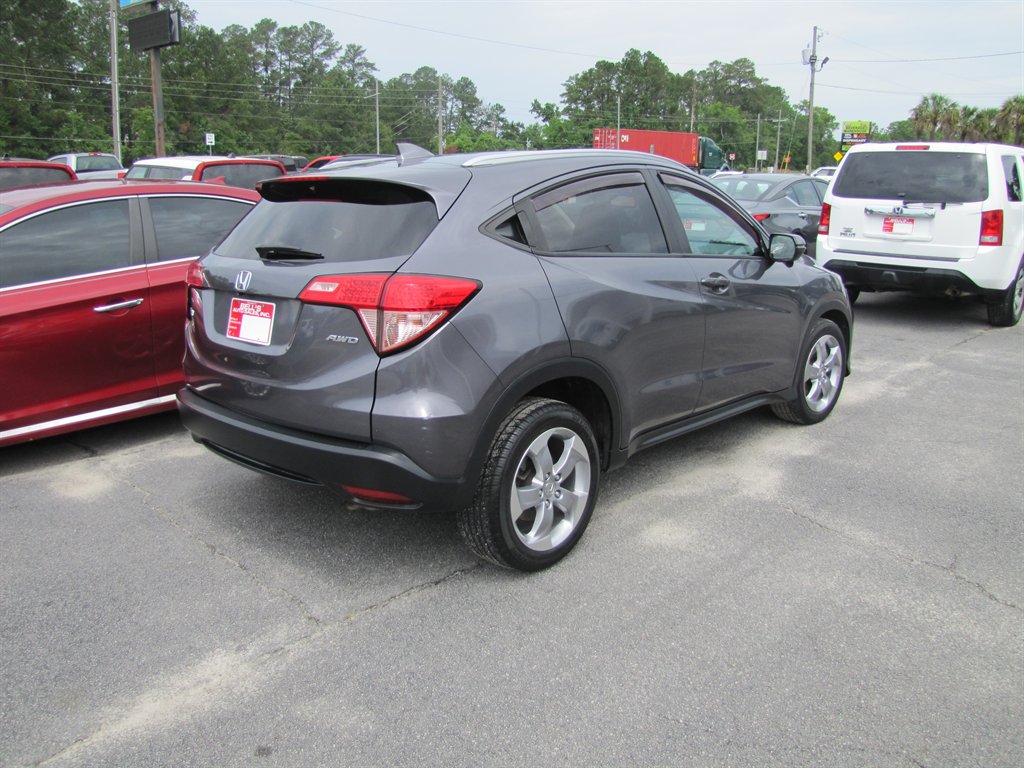 2017 Honda HR-V - $16,995