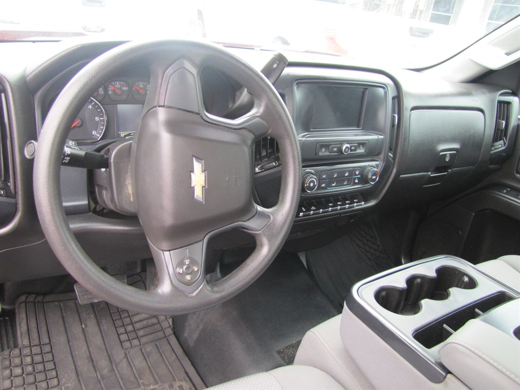 2018 Chevrolet Silverado 1500 - $12,995