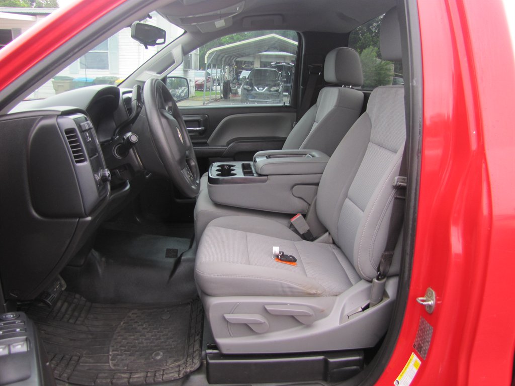 2018 Chevrolet Silverado 1500 - $12,995
