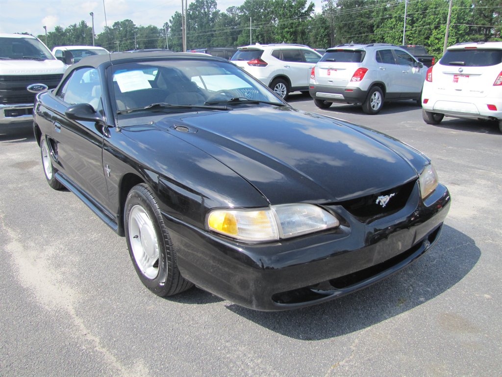 1995 Ford Mustang - $6,995