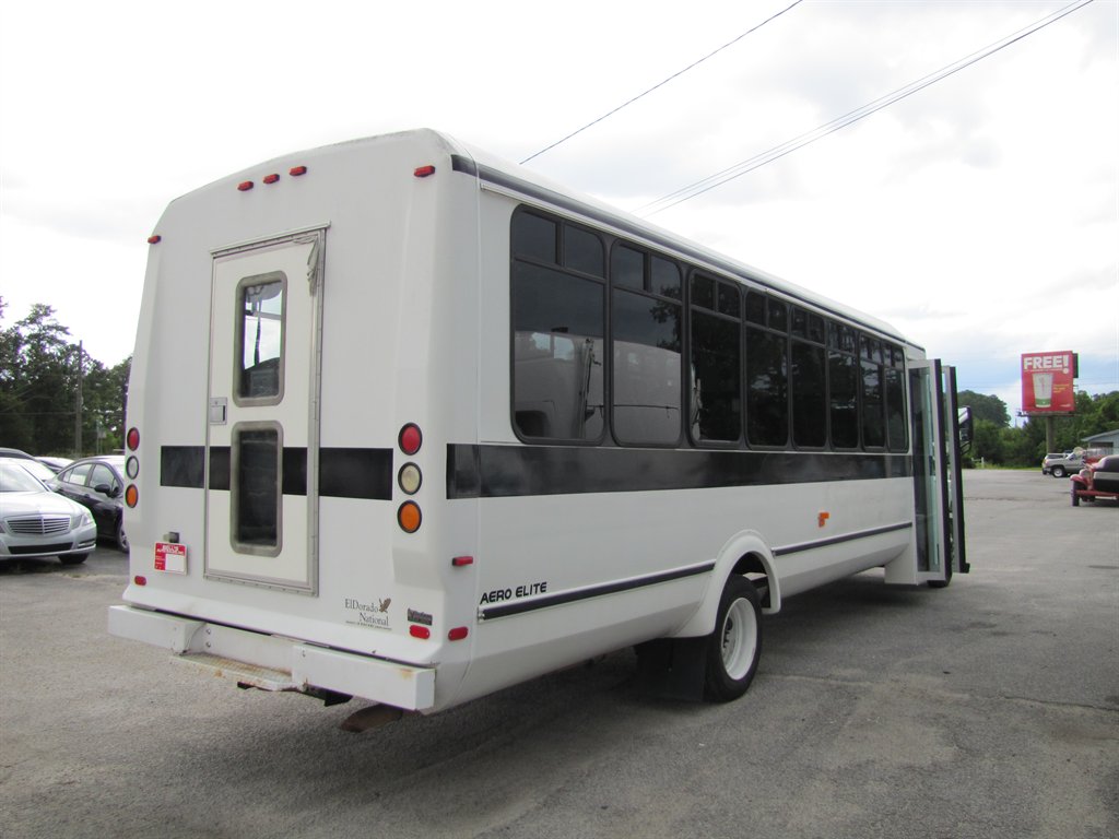 2005 Chevrolet C5 - $11,995