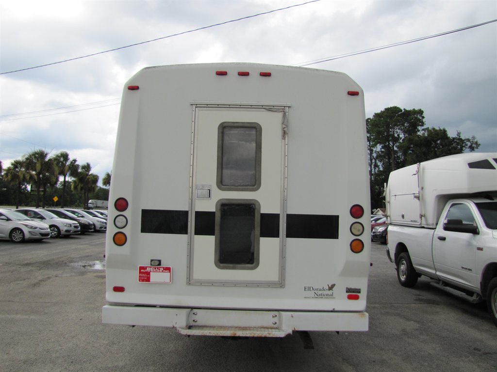 2005 Chevrolet C5 - $11,995