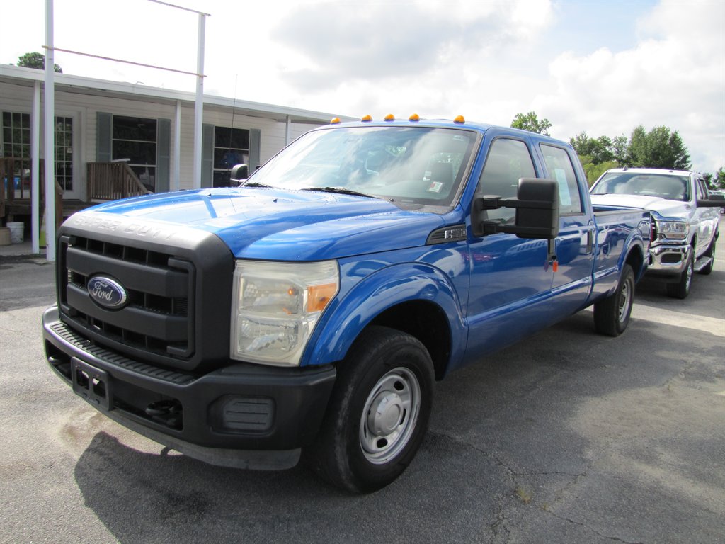 2016 Ford F350 - $17,995