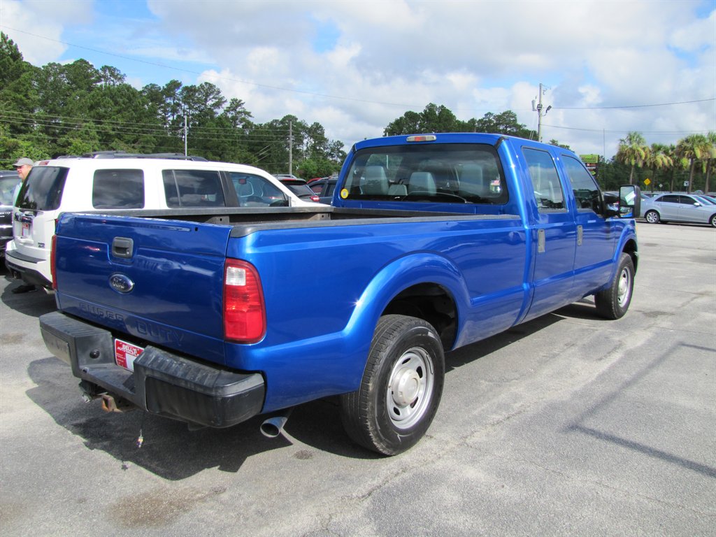 2016 Ford F350 - $17,995
