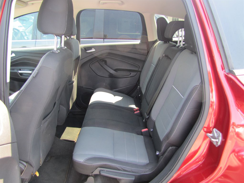 2013 Ford Escape - $6,995