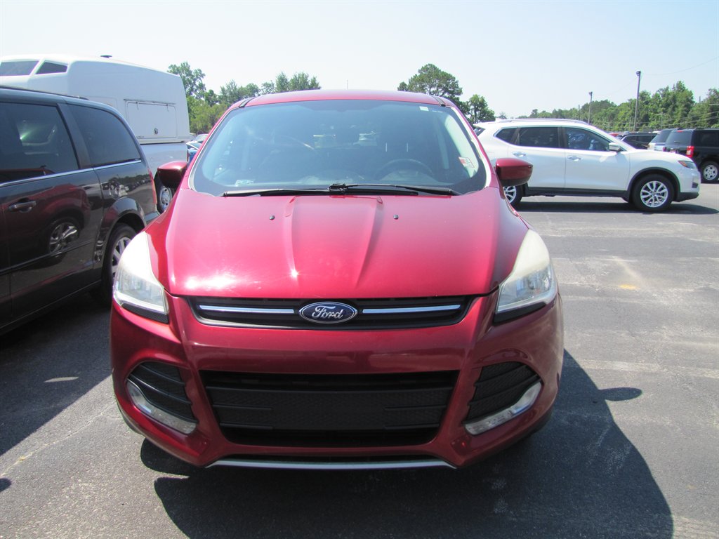 2013 Ford Escape - $6,995