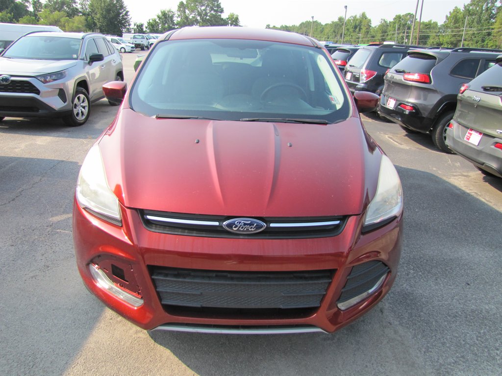 2015 Ford Escape - $7,995