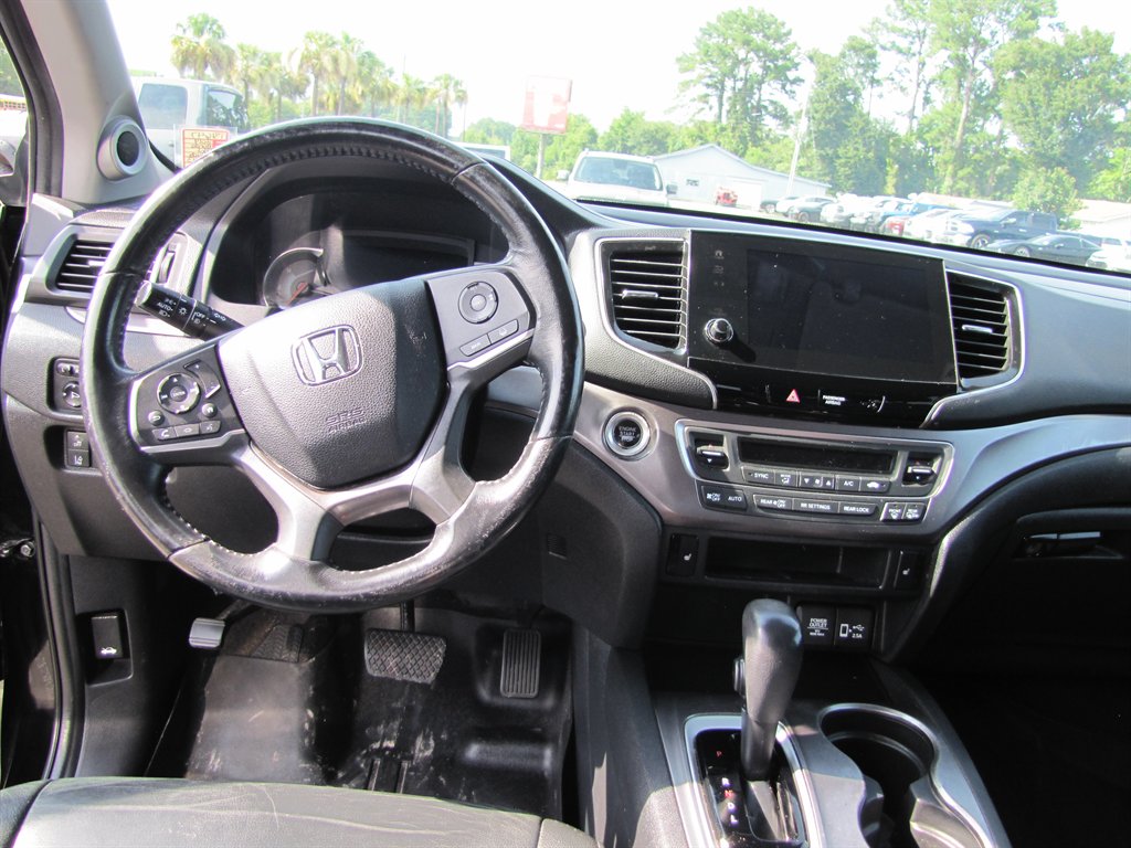 2019 Honda Pilot - $13,995