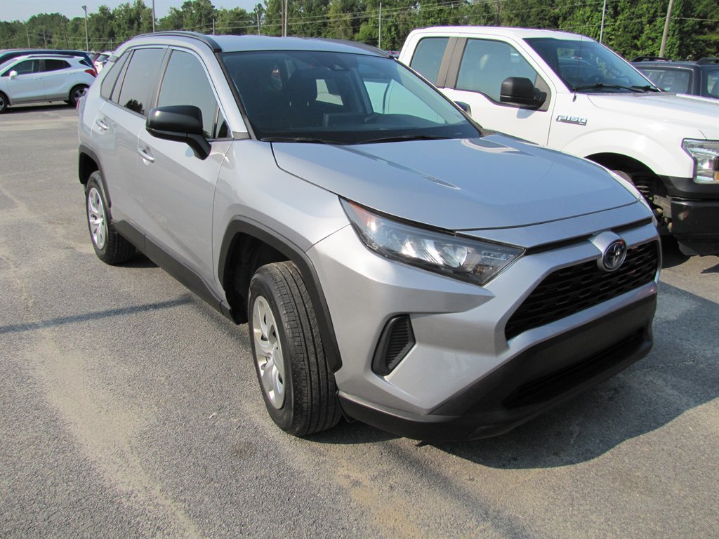 2019 Toyota RAV4 - $19,995
