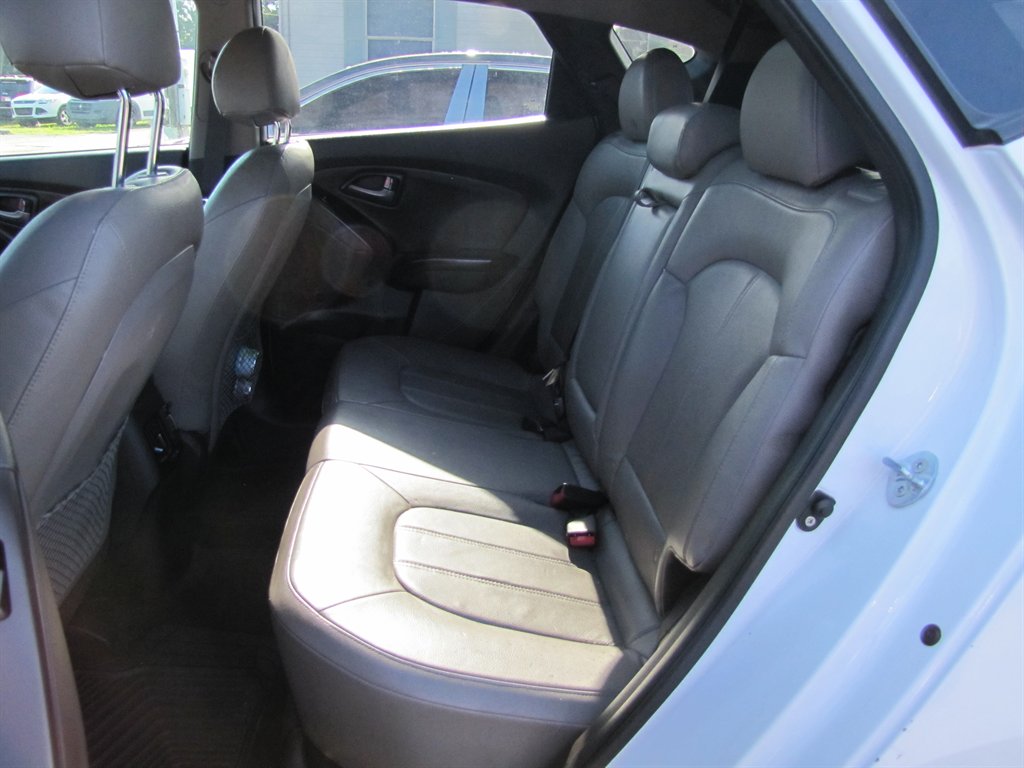 2014 Hyundai Tucson - $9,995