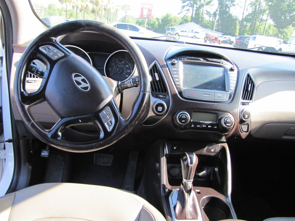 2014 Hyundai Tucson - $9,995