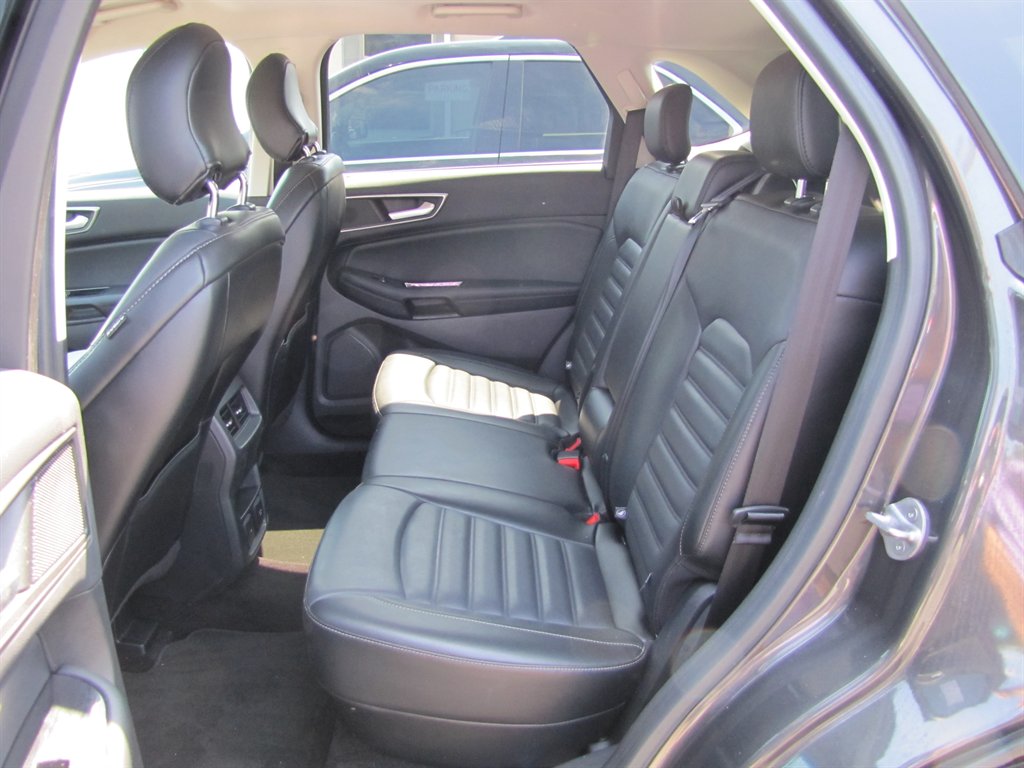 2016 Ford Edge - $8,995