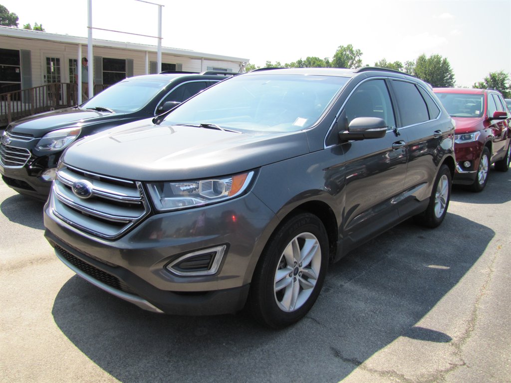 2016 Ford Edge - $8,995