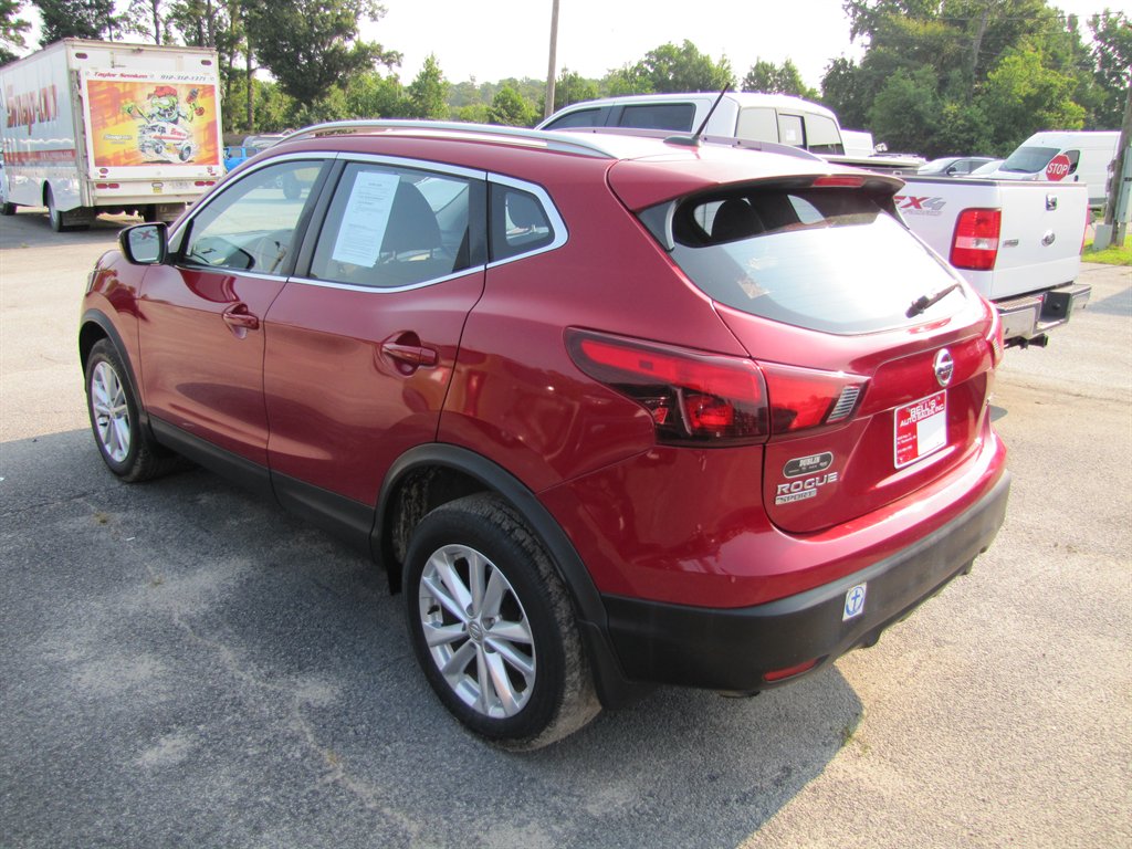 2017 Nissan Rogue - $7,995
