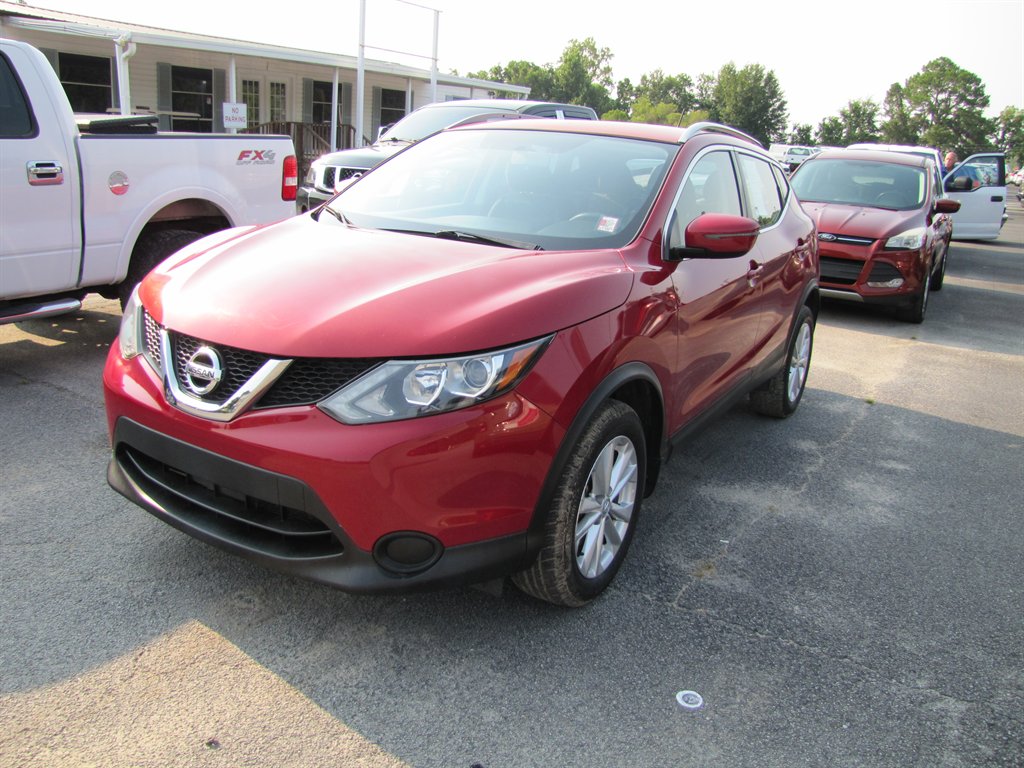 2017 Nissan Rogue - $7,995