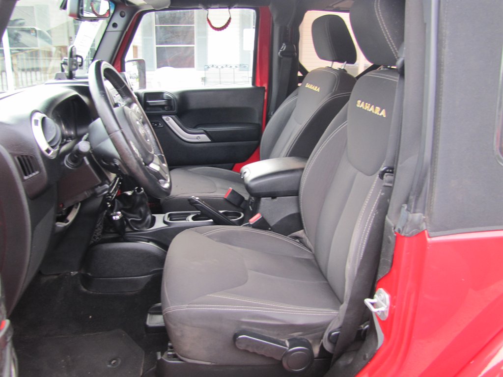 2015 Jeep Wrangler - $12,995
