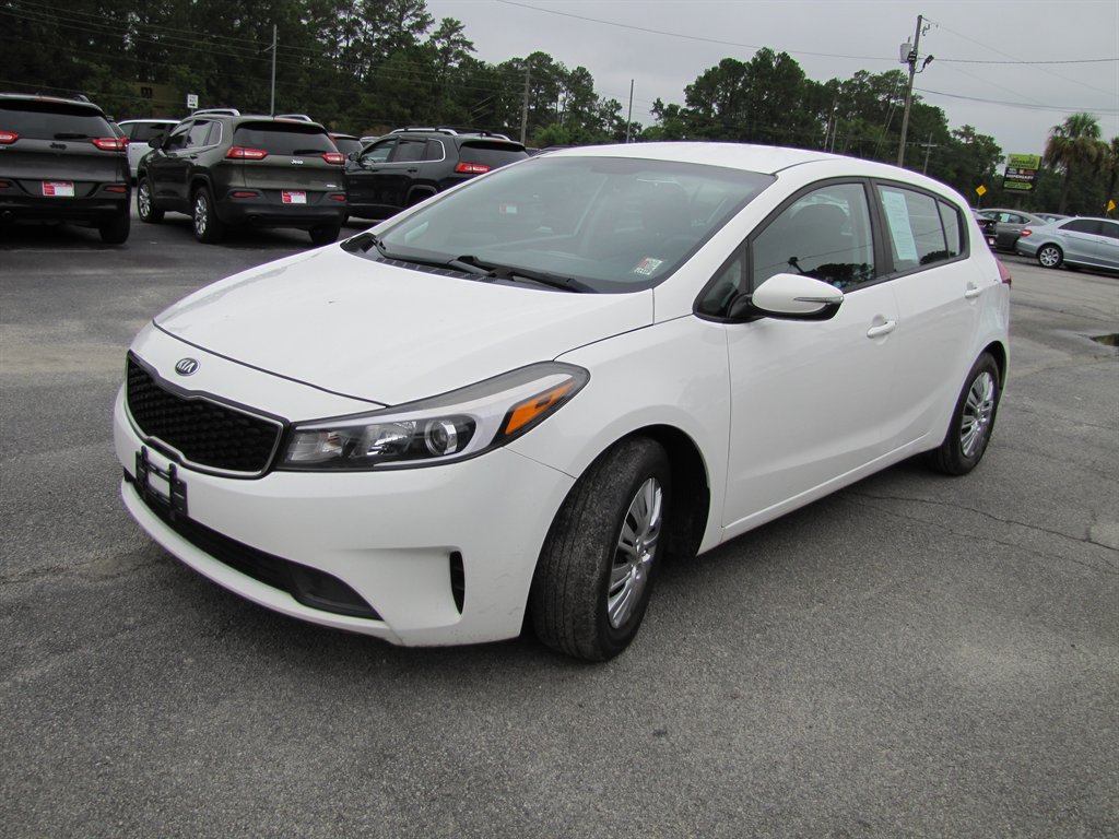 2017 Kia Forte - $8,995