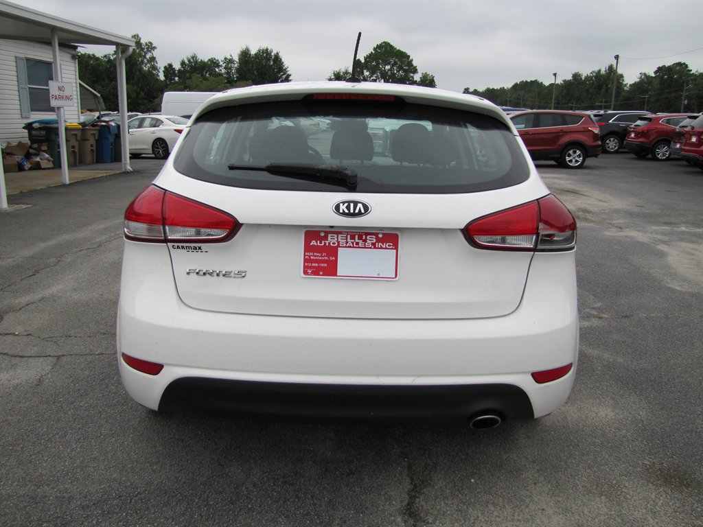 2017 Kia Forte - $8,995