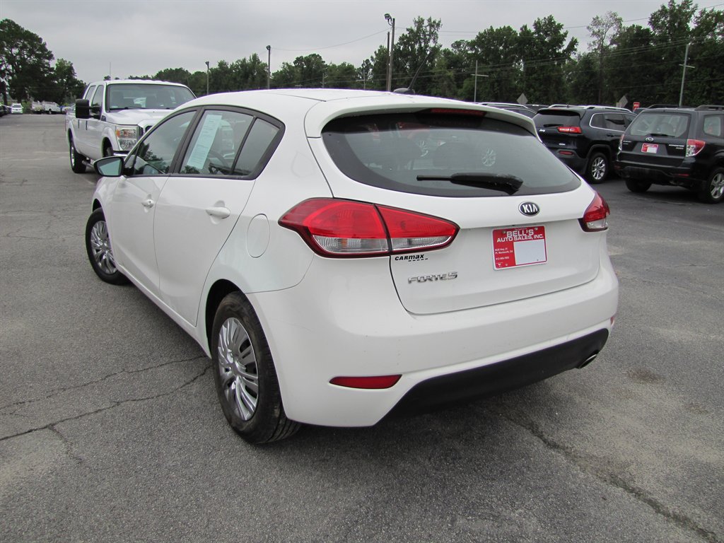 2017 Kia Forte - $8,995