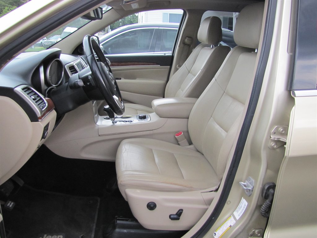 2011 Jeep Cherokee - $7,995