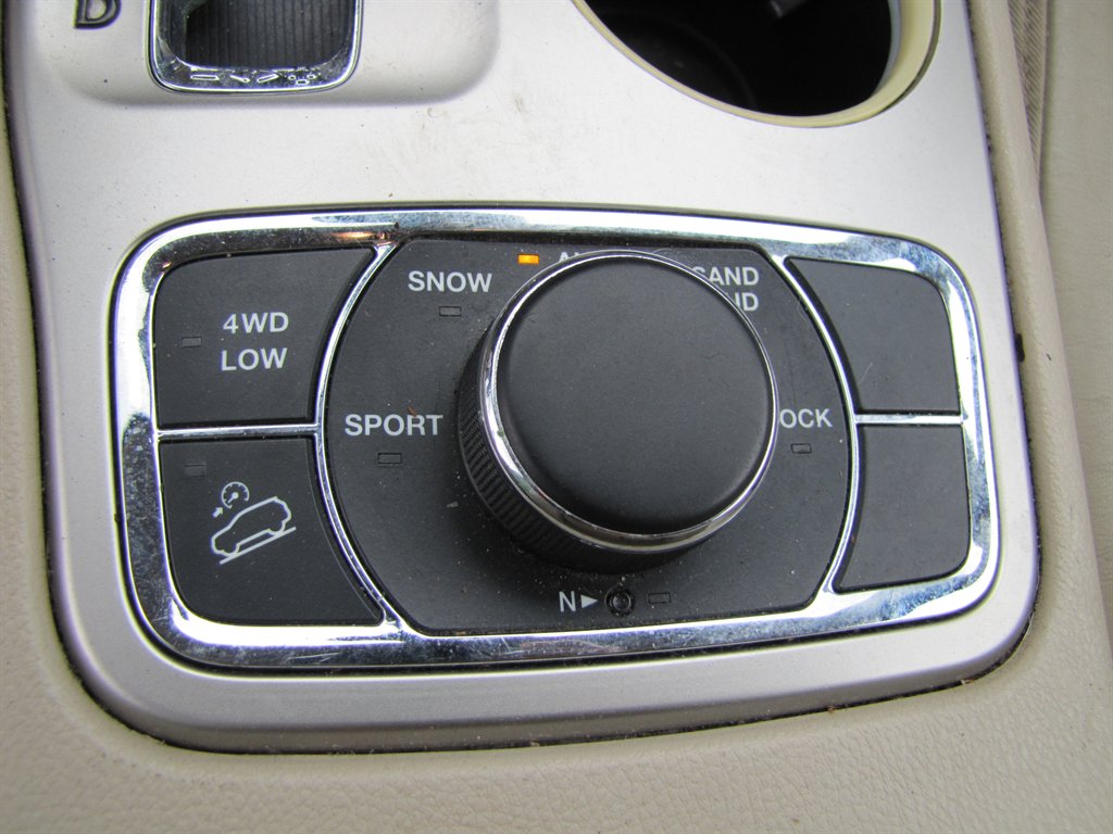 2011 Jeep Cherokee - $7,995
