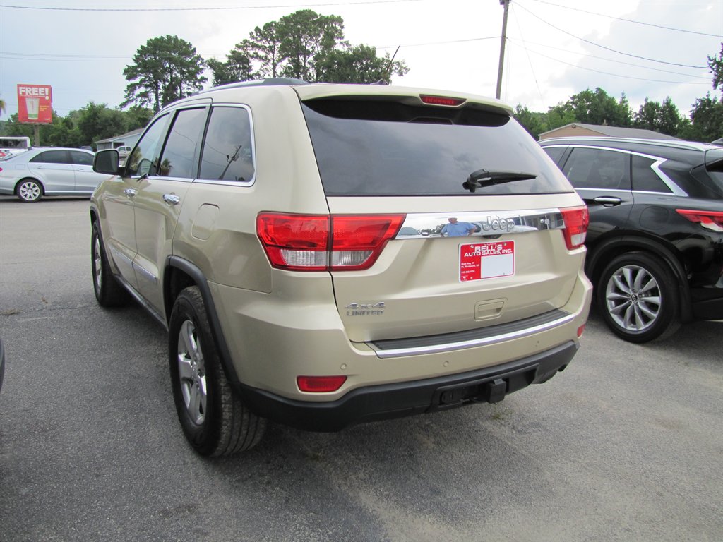 2011 Jeep Cherokee - $7,995