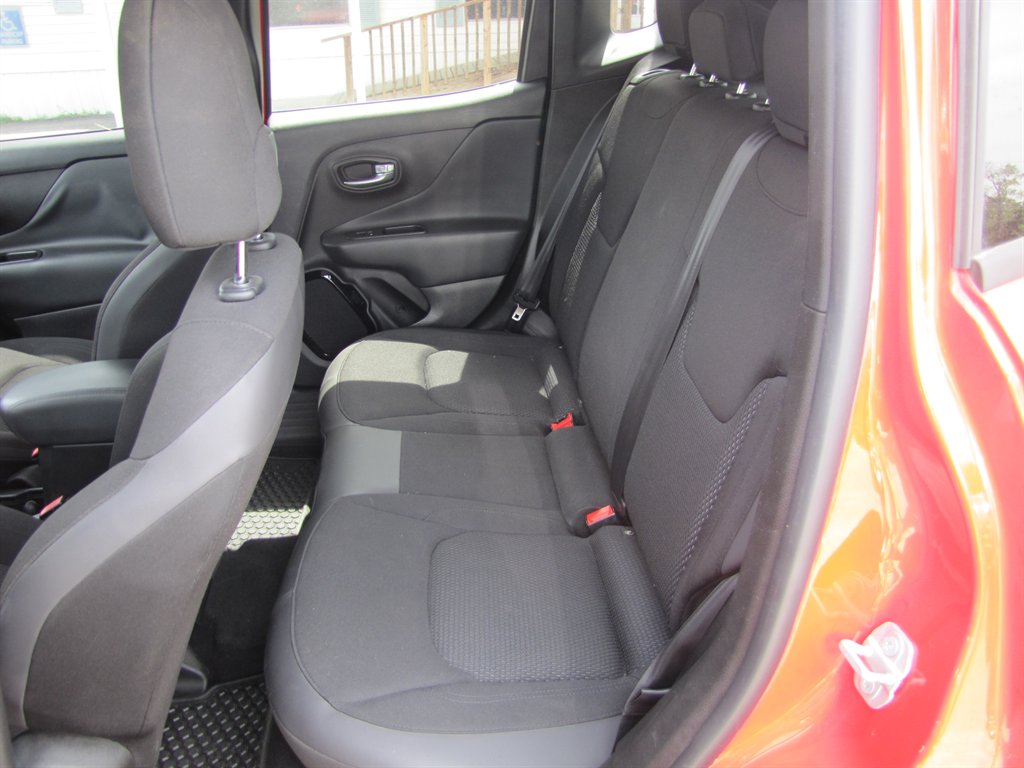 2018 Jeep Renegade - $12,495