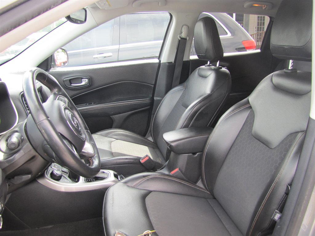 2018 Jeep Compass - $9,995