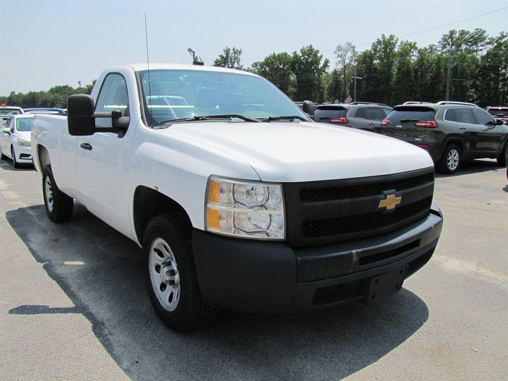 2013 Chevrolet Silverado 1500 - $7,995