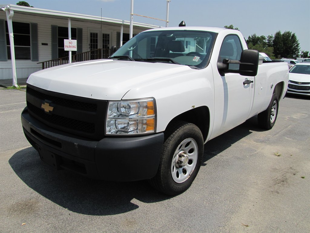 2013 Chevrolet Silverado 1500 - $7,995