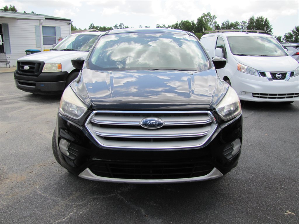 2019 Ford Escape - $9,995