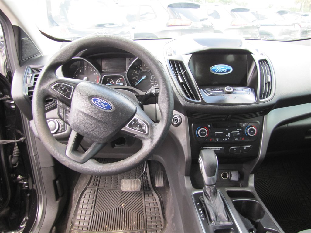 2019 Ford Escape - $9,995