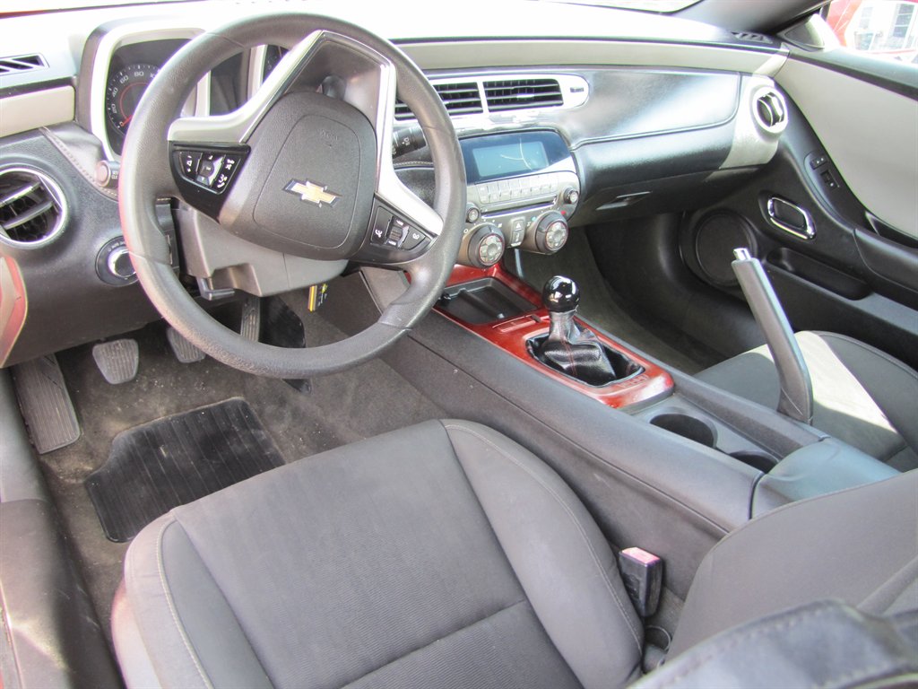 2014 Chevrolet Camaro - $9,995